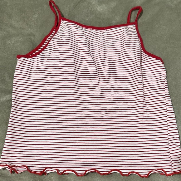 Heart Hips Y2K Red and White Striped Cropped Tank Top - Picture 3 of 6
